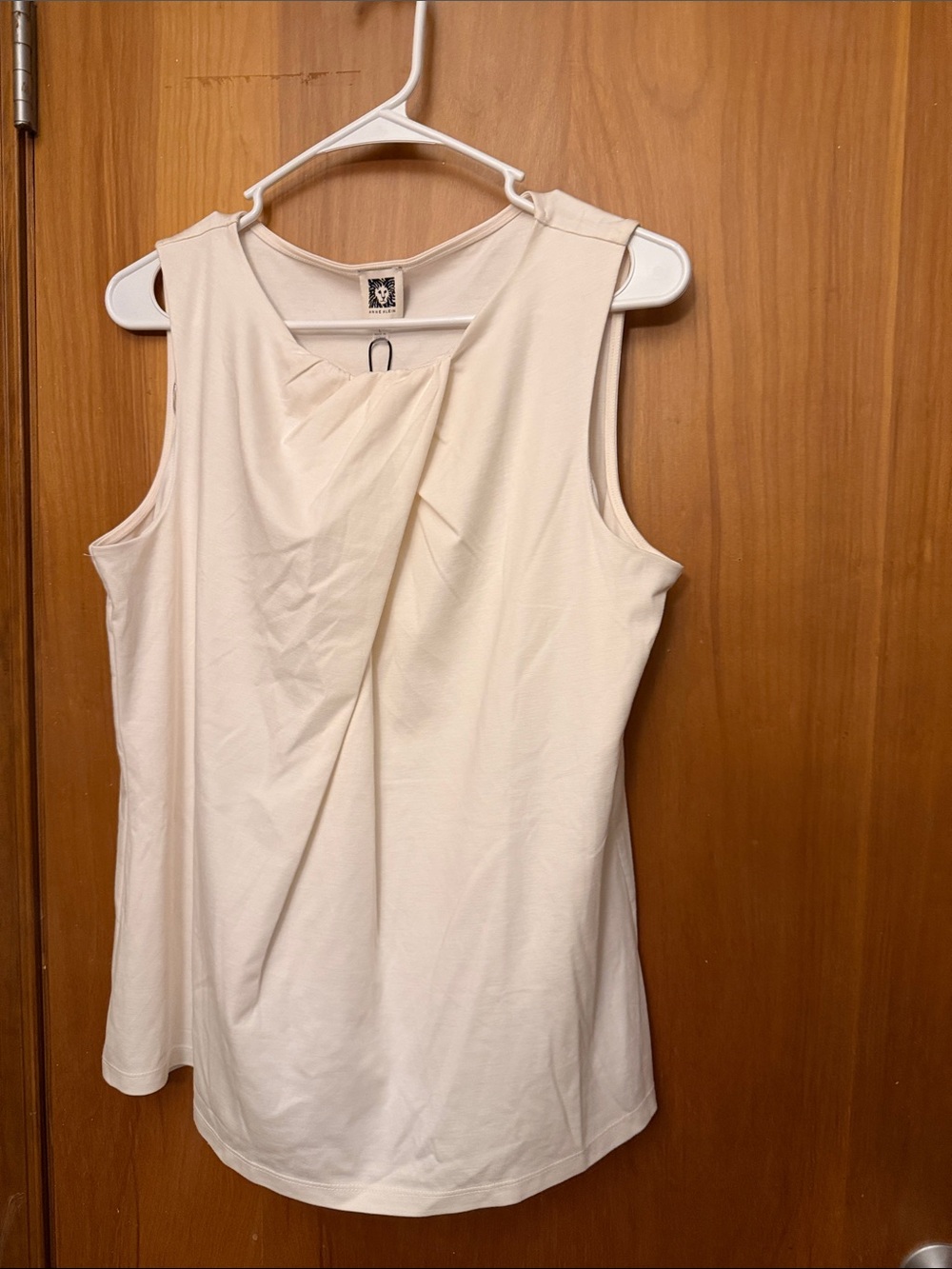 Anne Klein Cream Sleeveless Twist-Front Tank Top